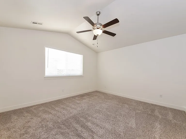 4907 E Breezy Patch Rd — Photo 12