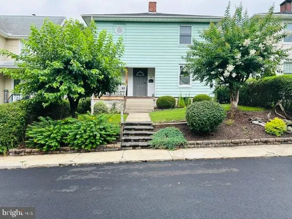 45 Trinidad Ave, Hershey, PA 17033