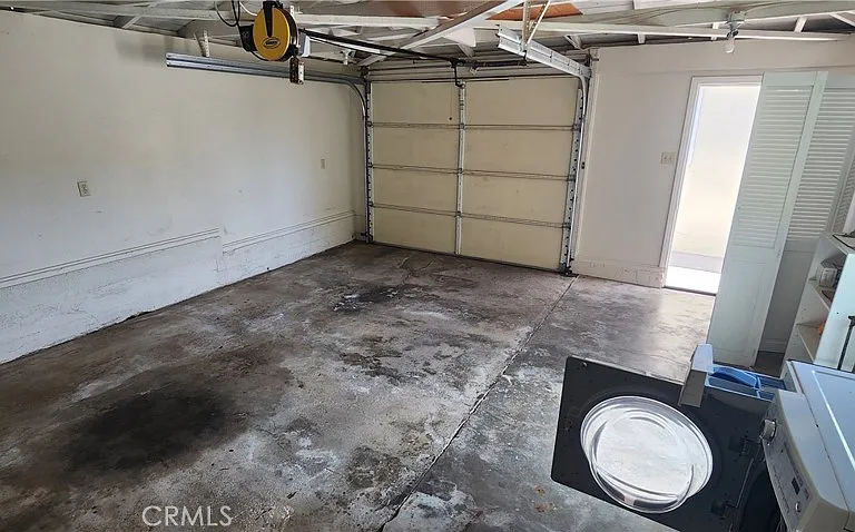 265 Chatham Ln — Photo 34