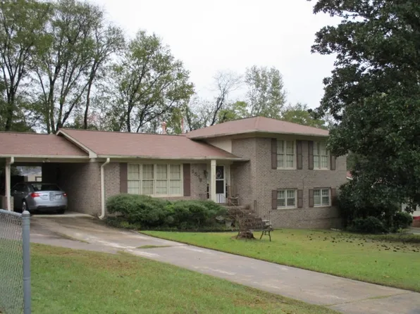 2579 Hyde Park Rd, Macon, GA 31211