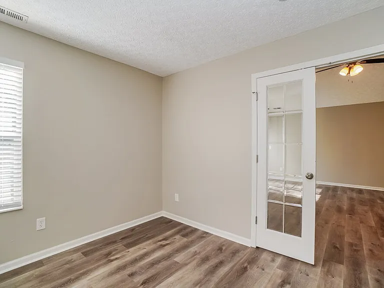 4934 Allwood Dr — Photo 13