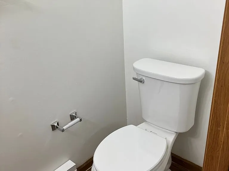 1205 Bunker Hill Ct #D — Photo 8