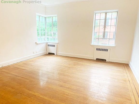 2nd image of 269 Henry St APT B1