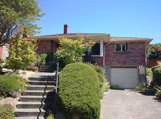 4034 36th Ave SW, Seattle, WA 98126