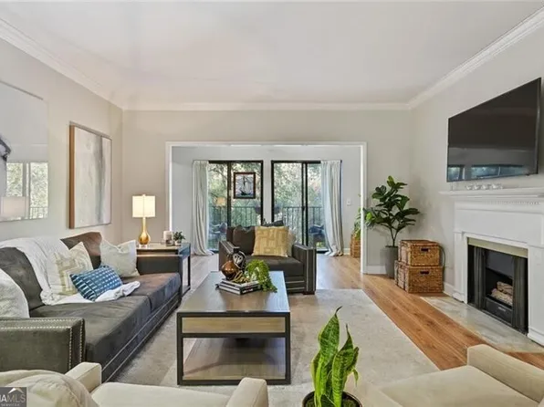 3071 Lenox Rd NE APT 29, Atlanta, GA 30324