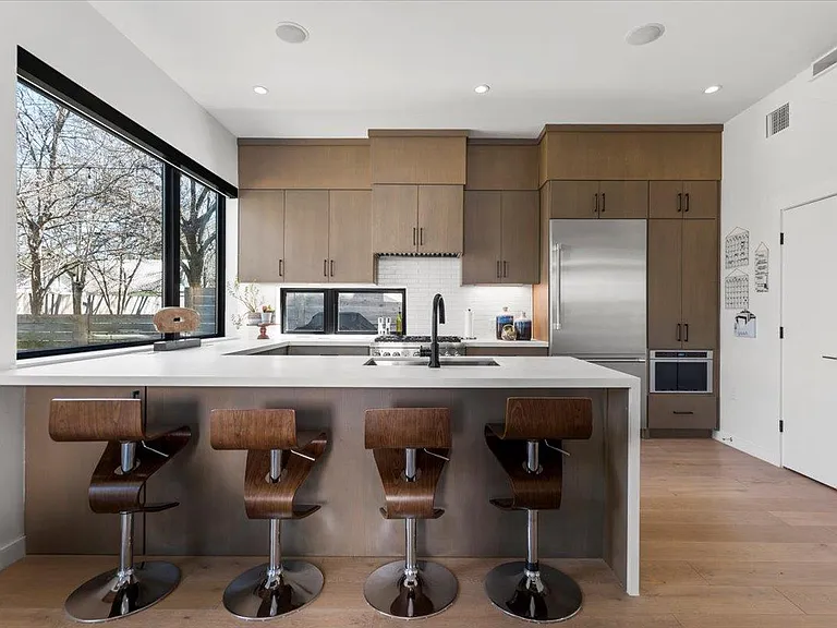 1225 Hillside Ave #4 — Photo 9