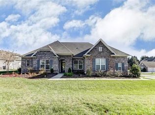 10625 Sweethaven Ln, Harrisburg, NC 28075