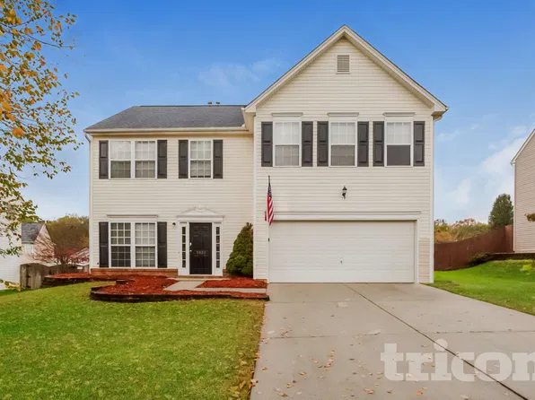 5822 Dove Point Dr, Concord, NC 28025