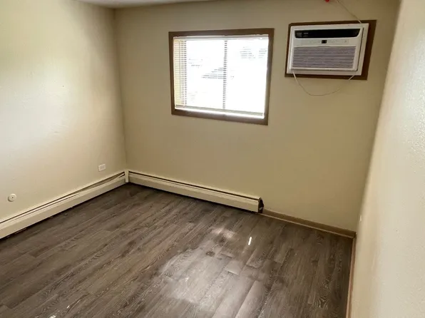 2200 Lewis Ave APT 103, Zion, IL 60099