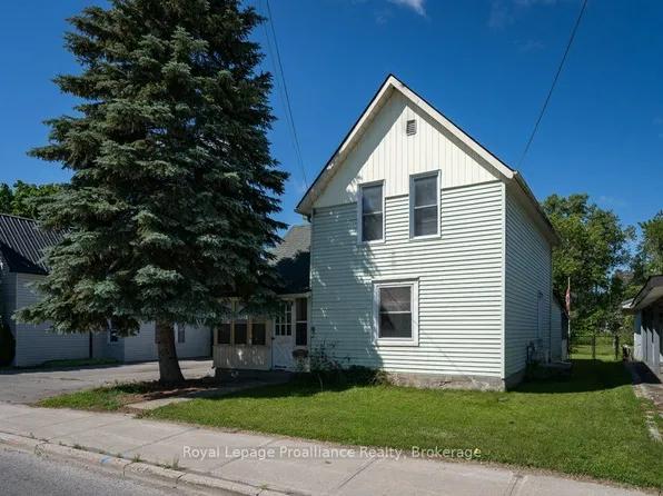 217 Trent St N, Quinte West, ON K0K 2C0