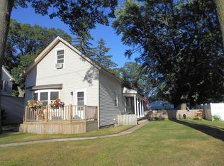 2026 Bourdon St, Muskegon, MI 49441