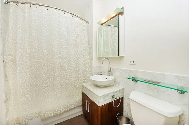 Rented by Nest Seekers International | media 30