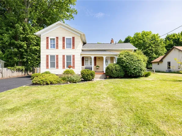 458 Ridge Rd, Webster, NY 14580