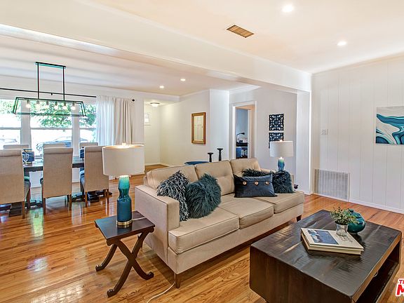 3rd image of 6015 Ventura Canyon Ave