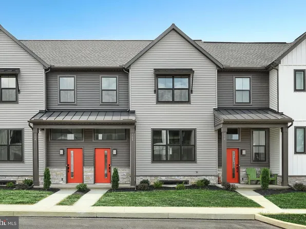 102 Madison Dr, Mechanicsburg, PA 17055