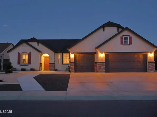 20 Cedar Crest Ct, Dayton, NV 89403