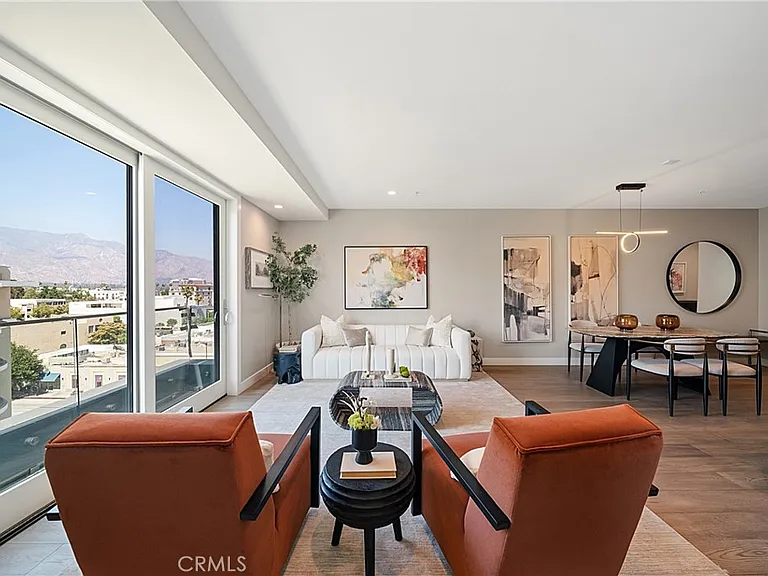 39 S Los Robles Ave #6010 — Photo 12