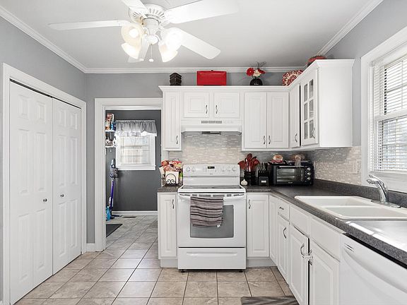 5th image of 7536 Ziegler Rd