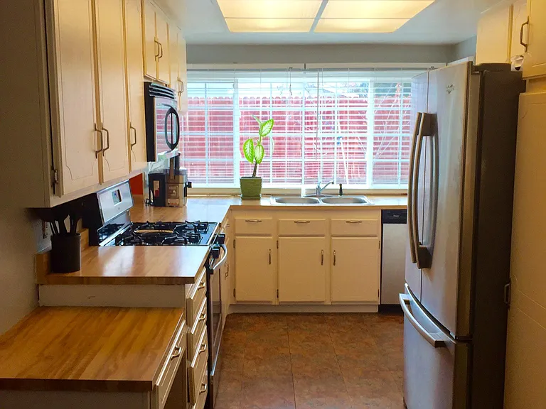9252 Premier Way — Photo 4