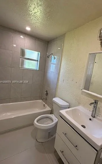 2508 Superior St — Photo 1
