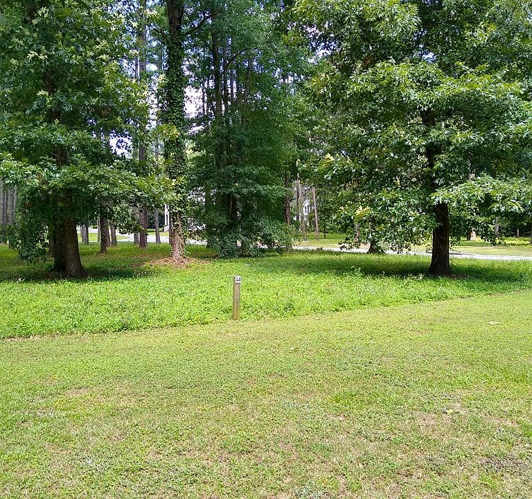 2nd image of 115 Shumake Ave