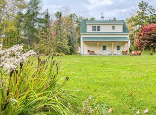 185 Flying Point Rd #B, Freeport, ME 04032