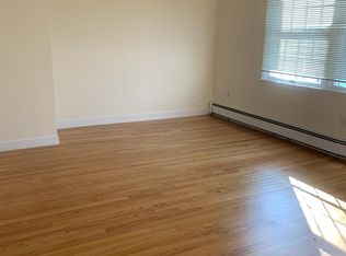 75 Old Farm Rd, Wellesley, MA 02481