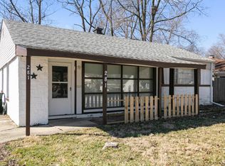 281 Minocqua St, Park Forest, IL