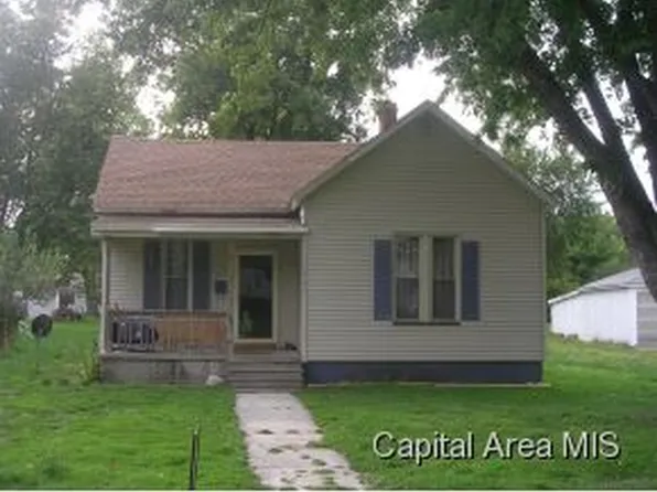 1041 N Fayette St, Jacksonville, IL 62650
