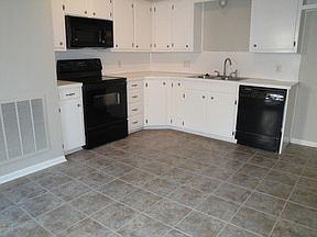 3rd image of 3313 Brannon Dr