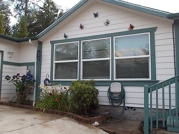 2nd image of 418 Knoll Terrace Dr