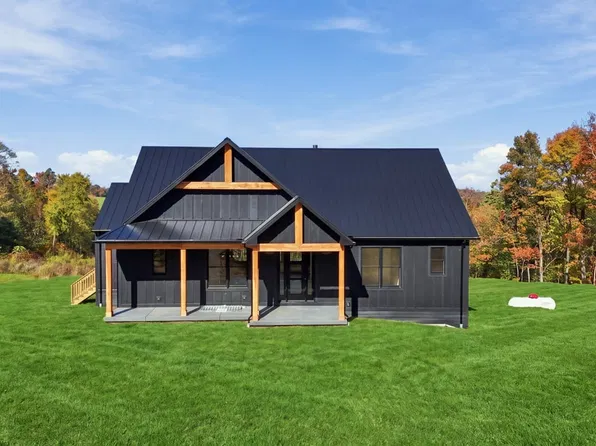 190 Farm Ridge Ln, Chicora, PA 16025