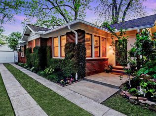 702 E 16th St, Houston, TX 77008