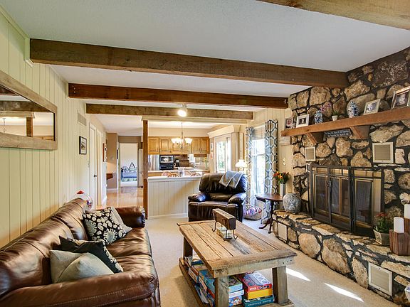 4th image of 815 Canterbury Dr