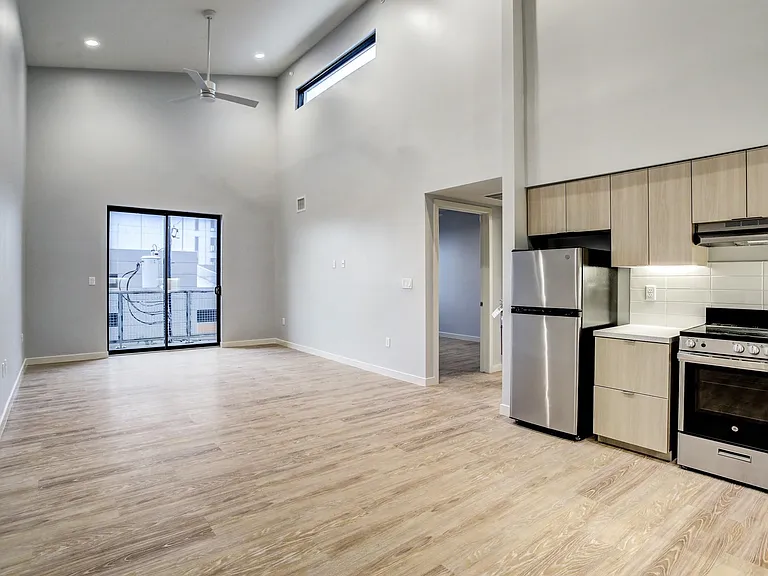 3113 Saint Charles St #240 — Photo 8
