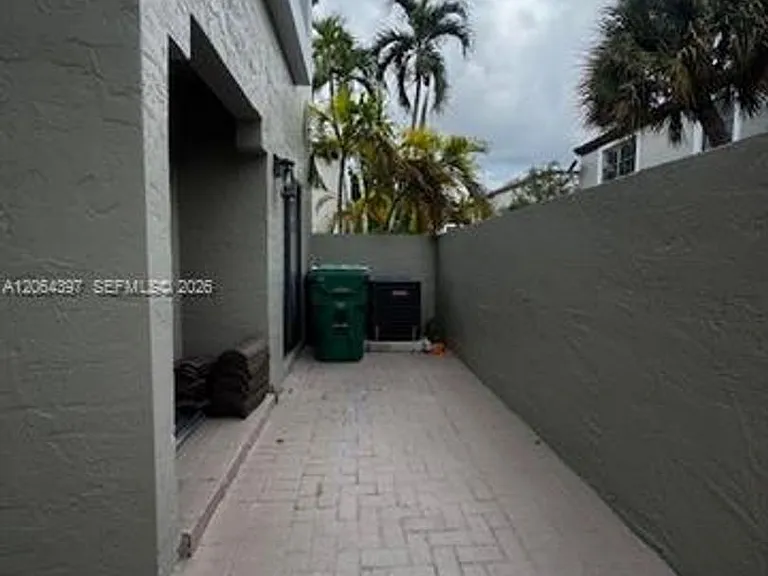 15375 SW 105th Ln #Townhouse 4 — Photo 15