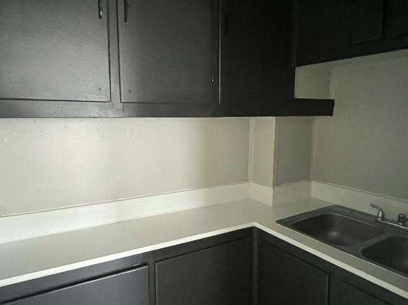 96 John St #2SOUTH, Fall River, MA 02721