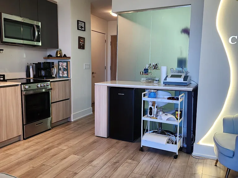 3100 Keele St W #910 — Photo 10