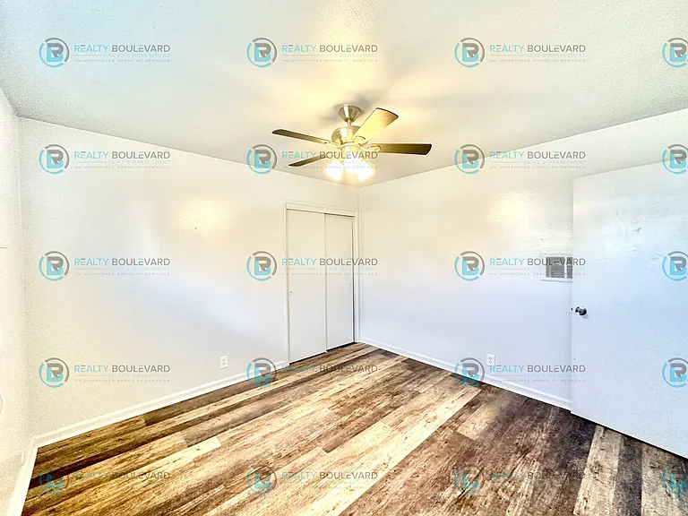 929 Willow St — Photo 21