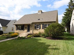 9410 W Burleigh St, Milwaukee, WI 53222
