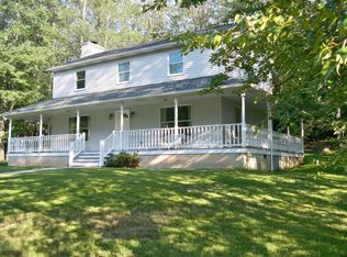 21 Hemlock Rd, Nesquehoning, PA 18240