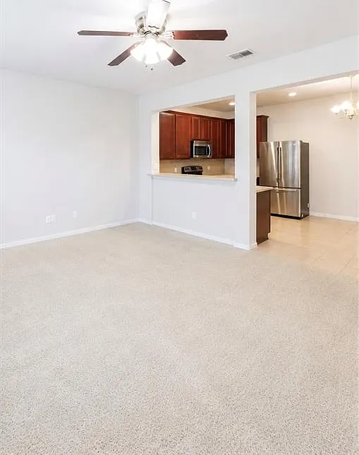 3 bed, 2.5 bath, 1488 sqft, $2,250 — Photo 4