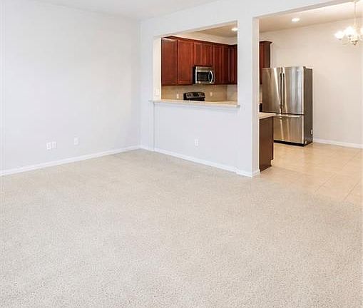 4th image of 2918 Durango Pl
