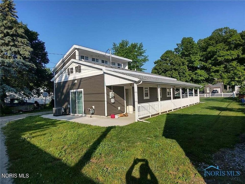 1st image of 1017 Washington Ave