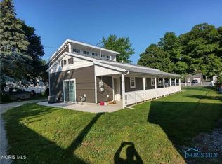 1017 Washington Ave, Defiance, OH