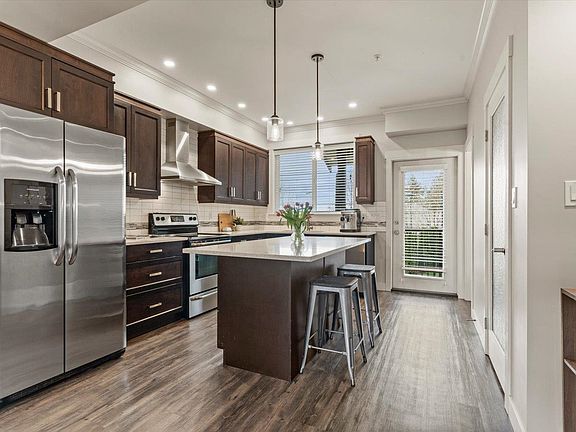 5th image of 5756 Promontory Rd #21