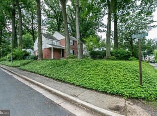 815 Olmstead Rd, Baltimore, MD 21208