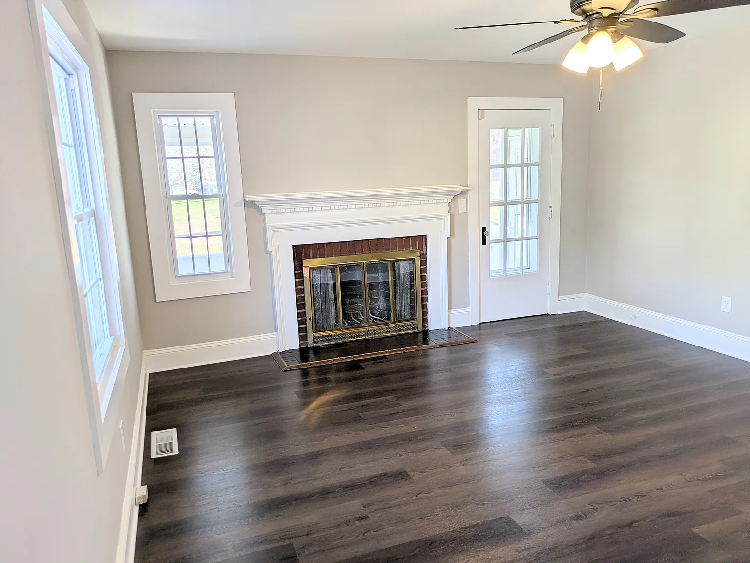 3 bed, 1440 sqft, $2,200 — Photo 3