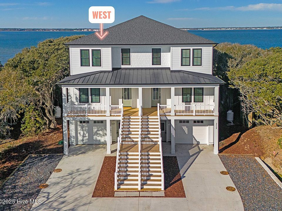1st image of 3804 Emerald Drive #W