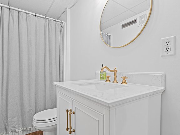 5th image of 960 106th Ln NW APT 28